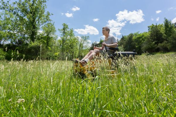 Tall Grass Mowing in Vancouver