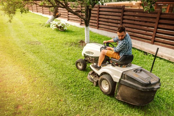 Industrial Lawn Mowing in Vancouver